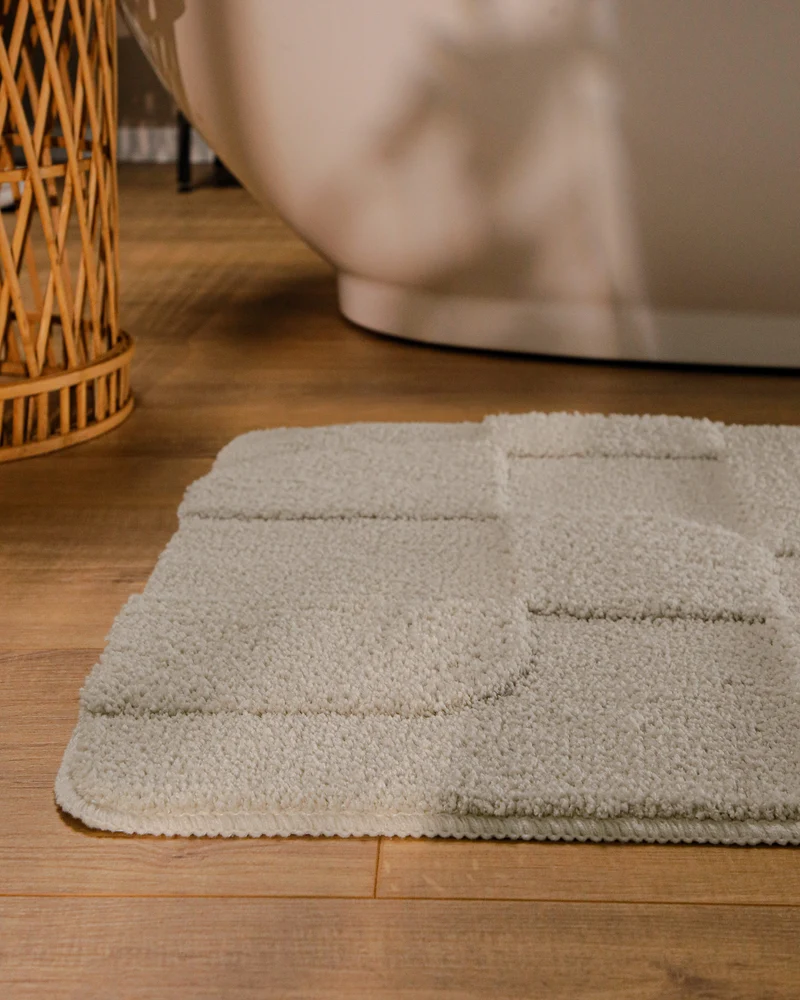 Badteppich Seiden Grau "Davie" WECONhome