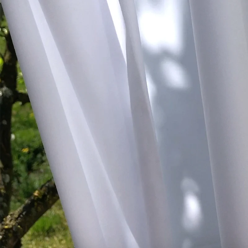 Creme – blickdichter moderner Vorhang nach Maß mit glatter Oberfläche Farben: weiß creme