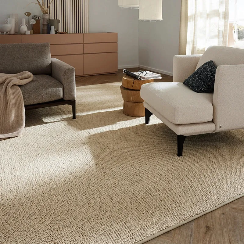 Loop – natürlicher weicher Schurwoll-Teppich nach Maß mit lebendiger Schlingenstruktur
