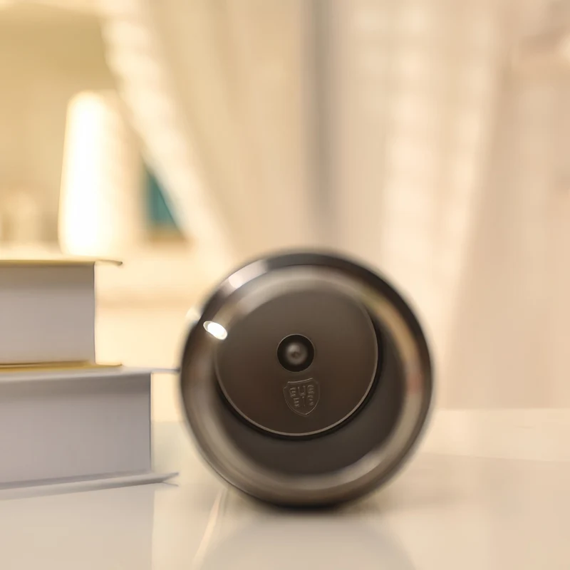Dame Isolert drikkeflaske med lekent design Luvikno