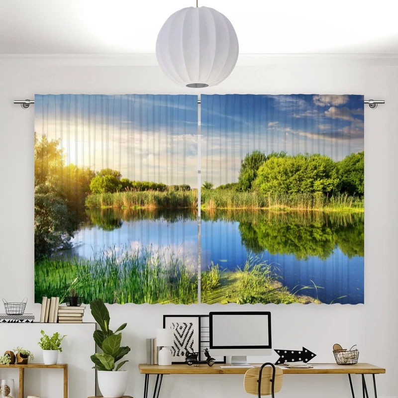 Vorhang Motiv "Idyllischer Waldsee"