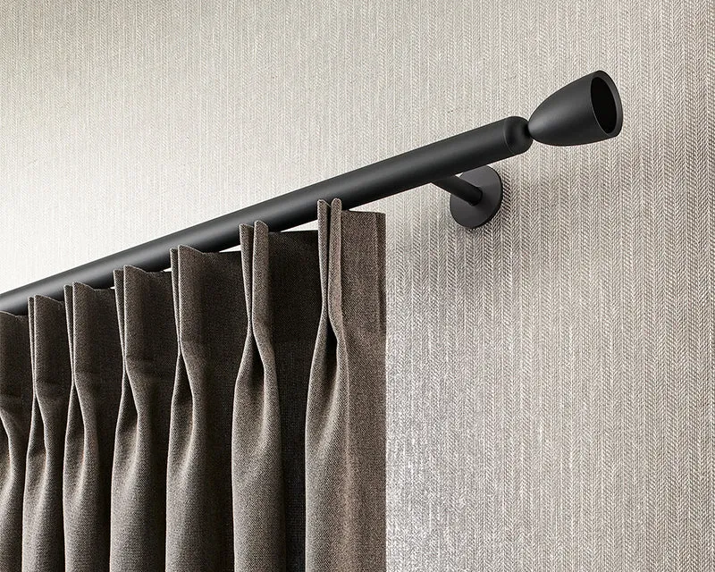 Interstil Poesie.1 – 1-läufige Innenlaufstange mit Design-Endstück zur Wandmontage
