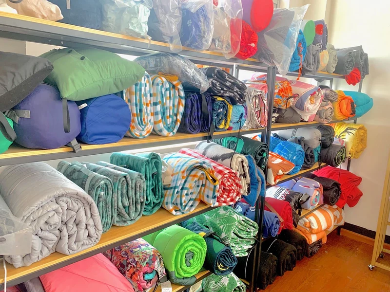 Unisex Kompakt Isolert teppe Luvikno