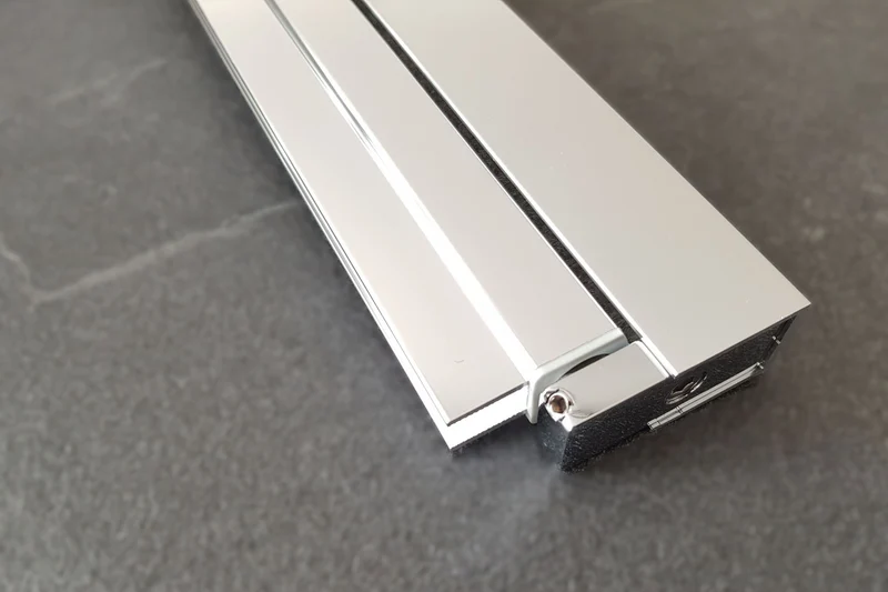 Drehbares Duschtürwandprofil für 8 mm Glas - Serie NLO60 - eckig - 1900 mm