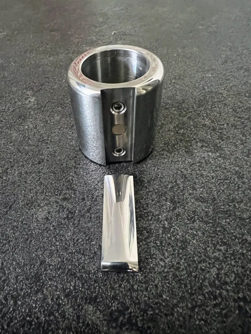 Walk-in-Pfosten Vigo – Edelstahl Ø 30 mm, rund oder eckig, 8/10 mm Glas