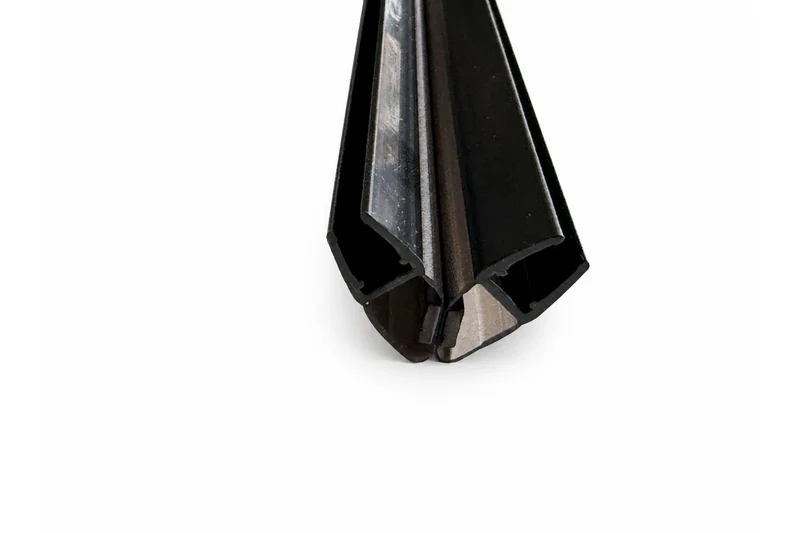 Schwarze Magnetdichtung – 90° Ecke (2x 45°), Paar, Art.Nr. 6072-B/6082-B