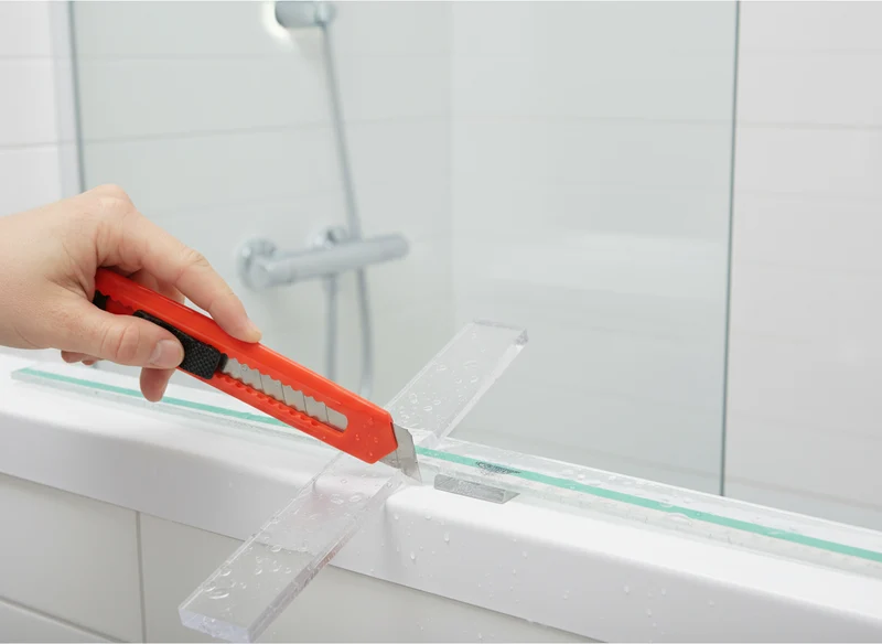 Transparente Unterlagen für rahmenlose Glasduschen – 6 × 51 mm