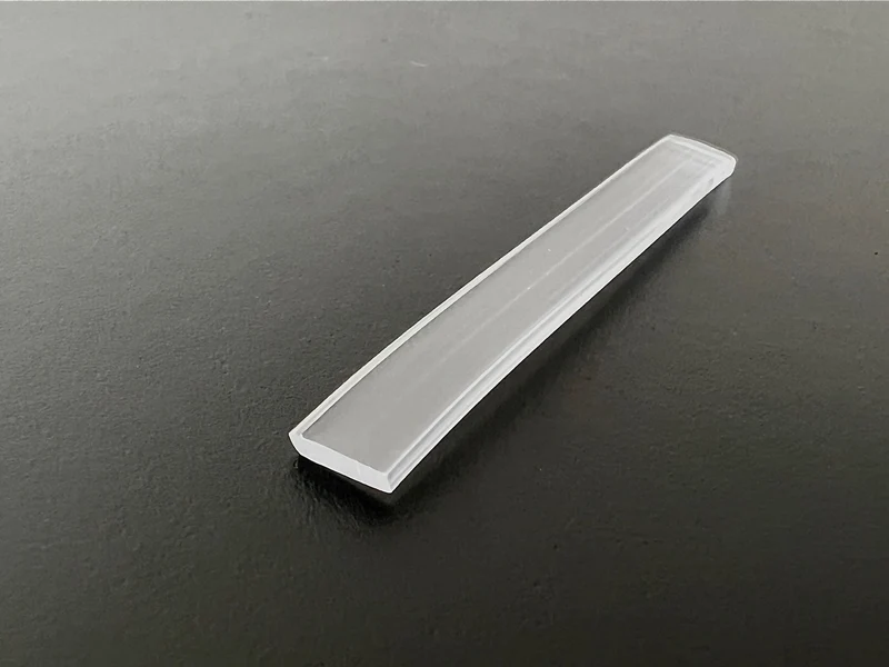 Transparente Unterlagen für rahmenlose Glasduschen – 6 × 51 mm