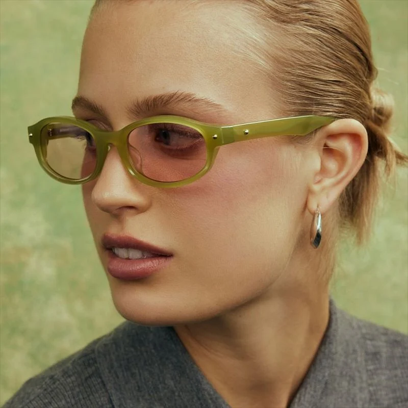 Dame Cat-Eye solbrille i elegant vintage-stil Luvikno