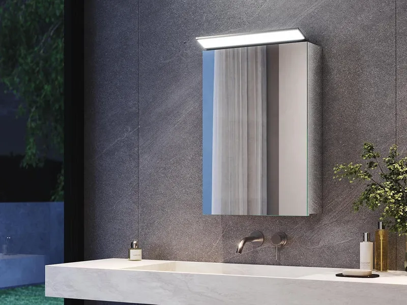 SONNI Spiegelschrank Bad mit Beleuchtung, Edelstahl Medizinschrank IP44 Wasserciht, Spiegelleuchte mit Kaltweißem Licht und Wandschalter für Badezimmer 36 x 52 cm