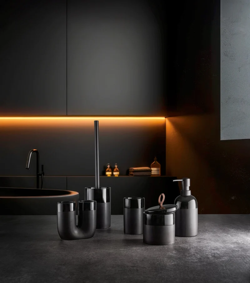 Ersatz-Spenderpumpe DEEP Schwarz