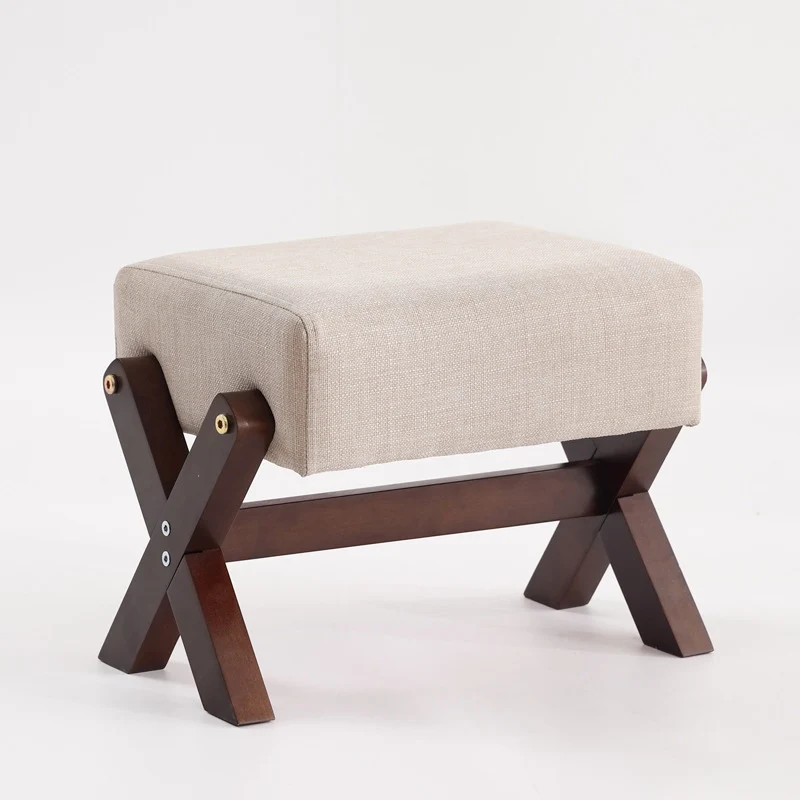 Children's footstool made of rubber wood, square