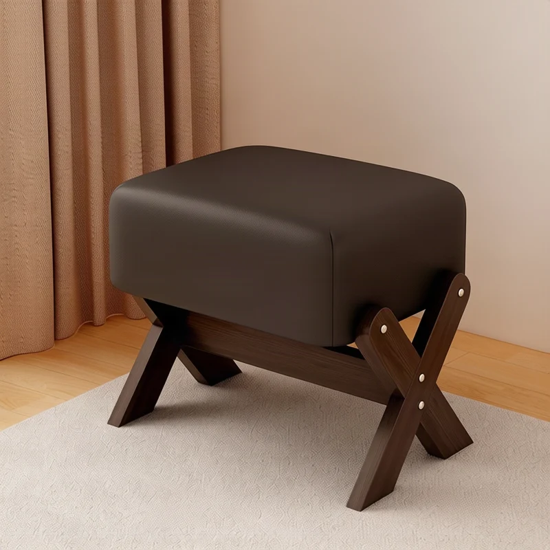 Children's footstool made of rubber wood, square