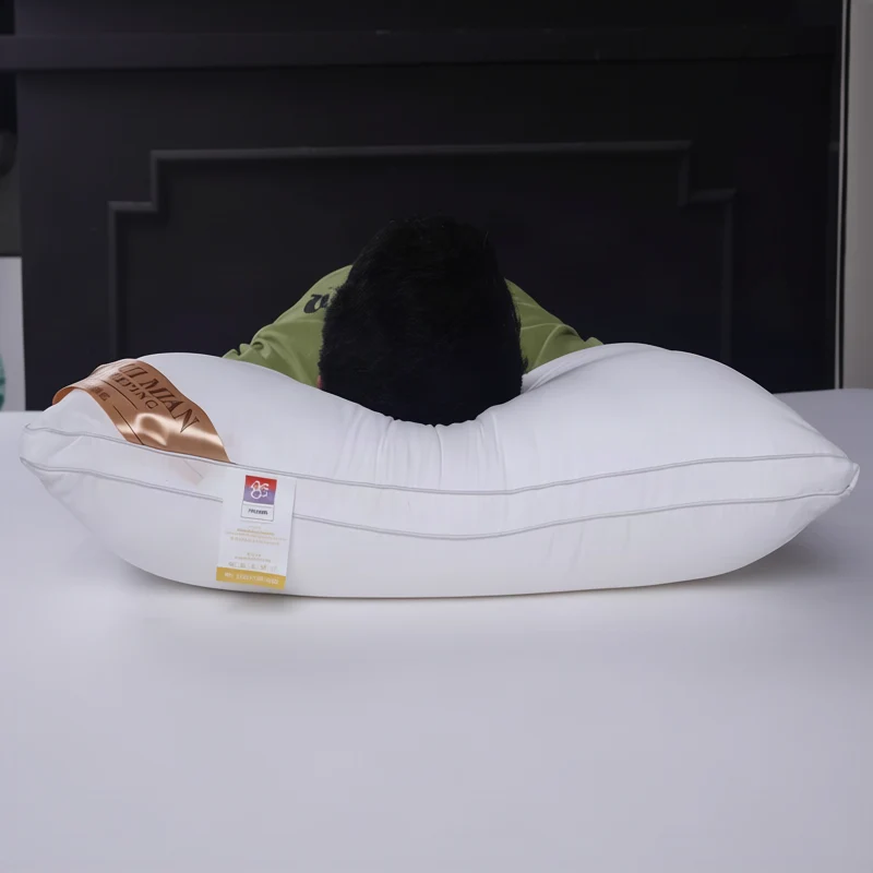 Neck support pillow for adults, 30–42 cm