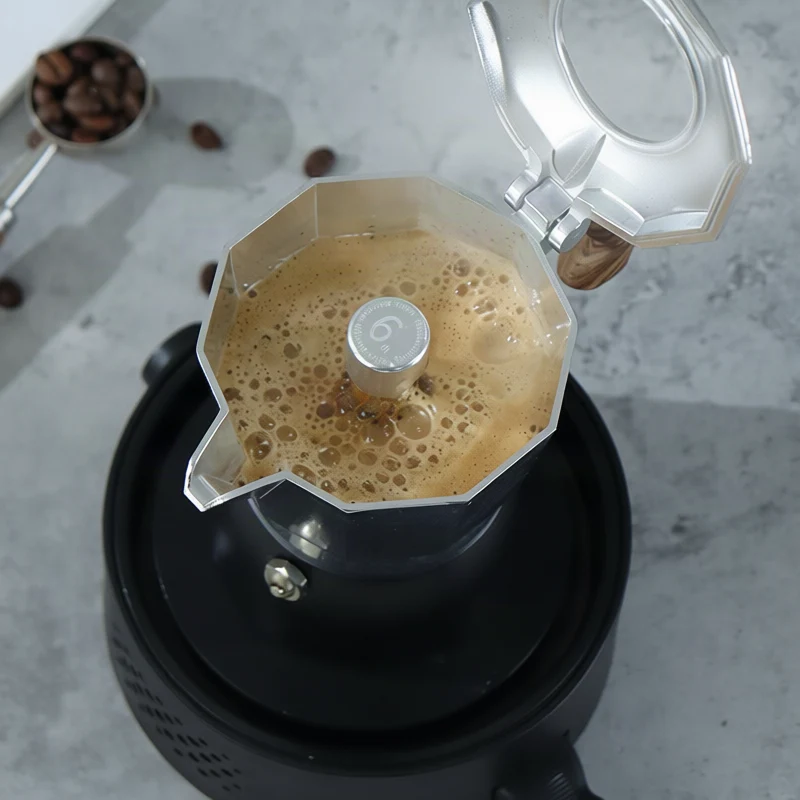 Espresso maker made of stainless steel
