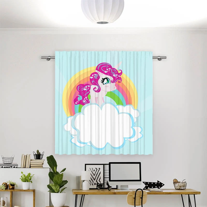 Vorhang Motiv "Pony auf der Wolke"