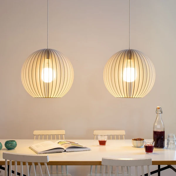 IUMI Hängelampe AION natur - Lampe aus Holz made in Berlin