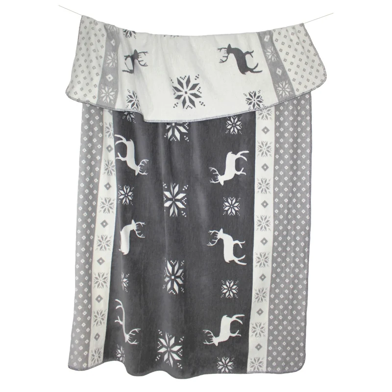Moon Luxus Kuscheldecke grau weiß Wolldecke 150x200 Winter Hirsch