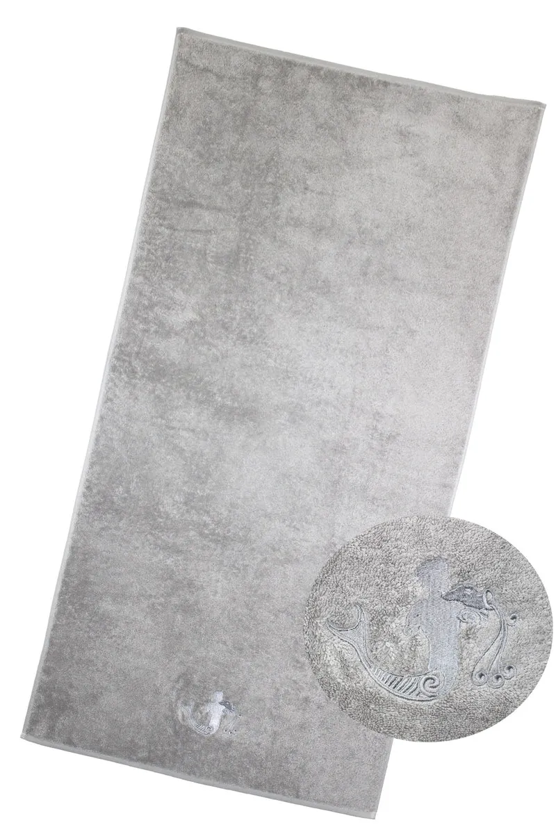 Floringo Duschtuch mit Sternzeichen Stickung 70x140 Serie Luxury-Line 630g/m²