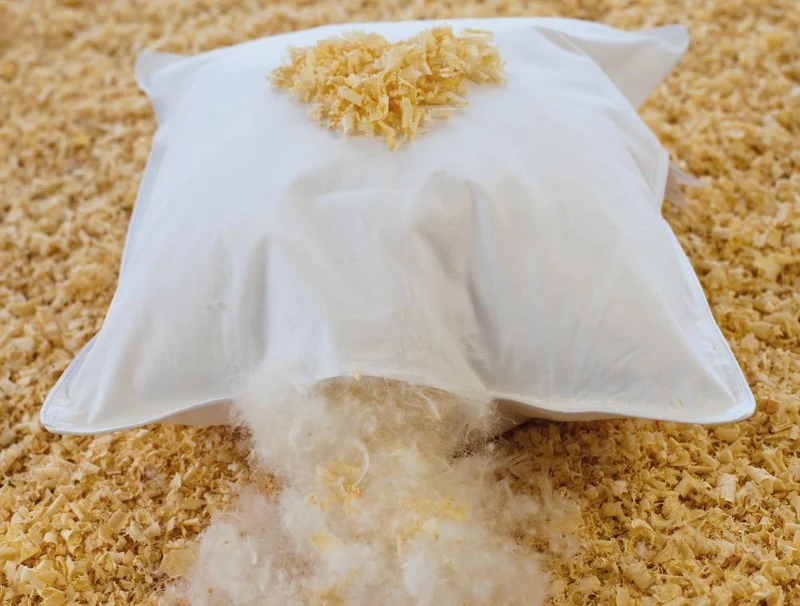 Zirbenholz und Daunen Kissen Kuschelkissen Sofakissen Hermetic® Zirbe