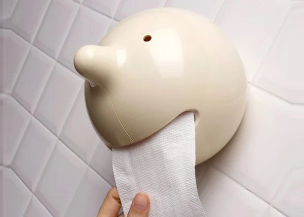 Toilettenpapierhalter Mr P in elfenbein von Propaganda