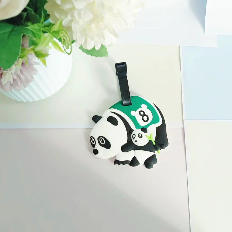Unisex bagasjelapp i søtt pandadesign Luvikno