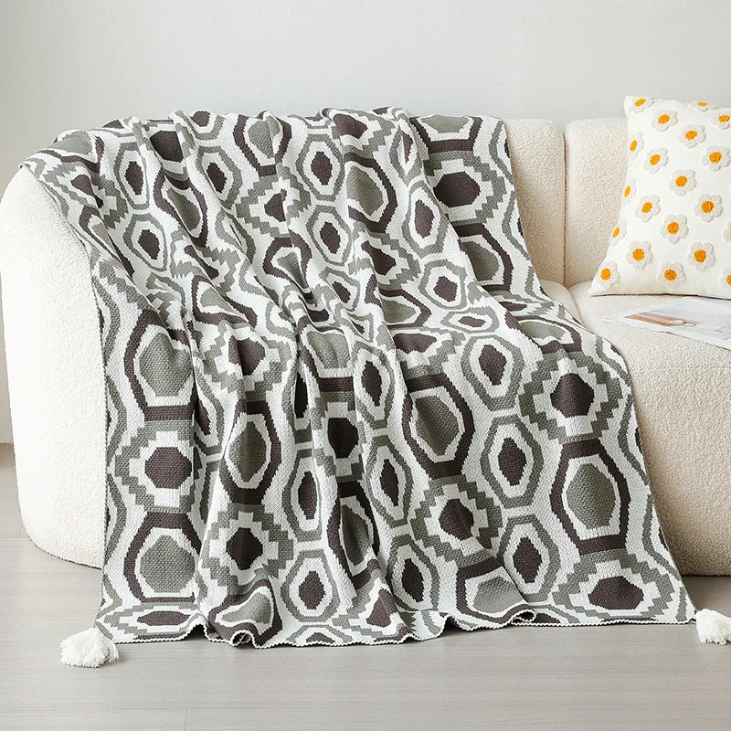 Kvinnes dekorative sengeteppe laget av høykvalitets mikrofiber med unikt design Luvikno