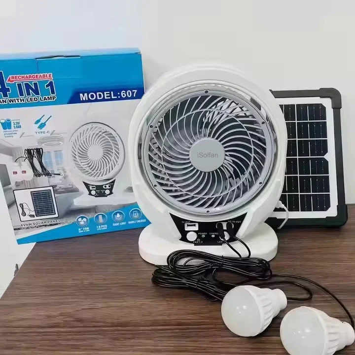 Kvinnelig Bærbar Solfabrikk med Integrert LED-belysning og USB-tilkobling Skanto