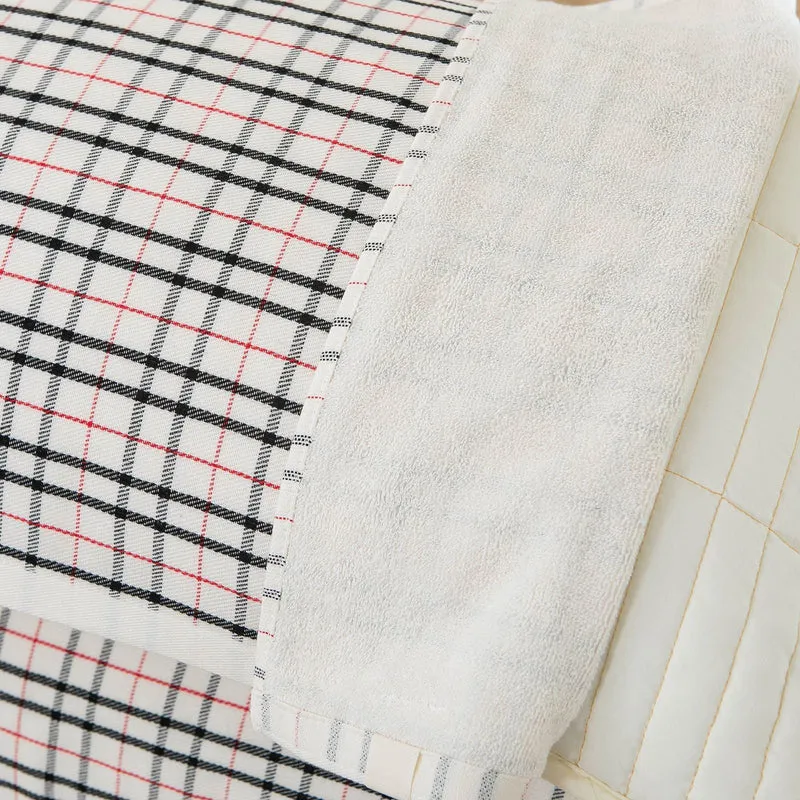 Damens putetrekk i klassisk rutete design Luvikno