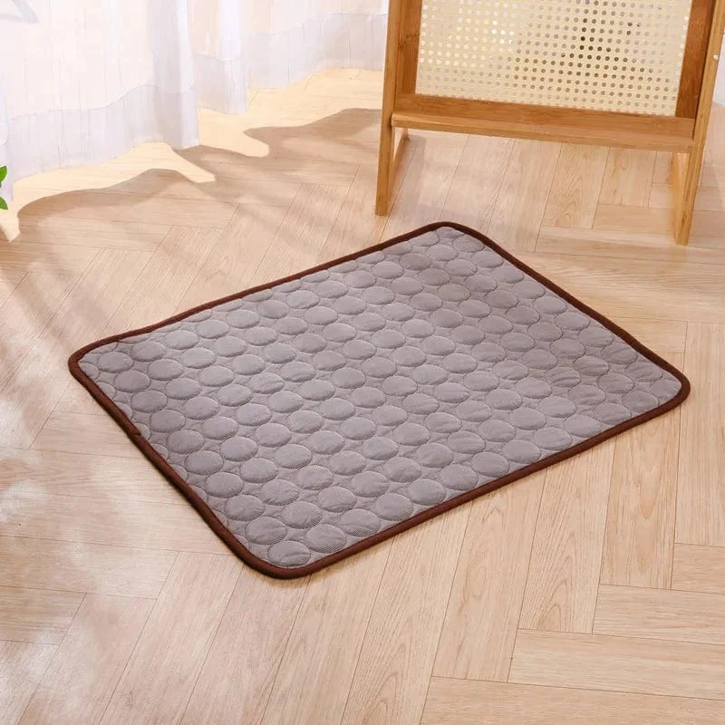 Sommerkjøling Pet Mat Gel Ice Pad for hunder katter Pustende myk kennel seng Antiskli varmt vær kjølig padde dyreforsyninger | Luvikno