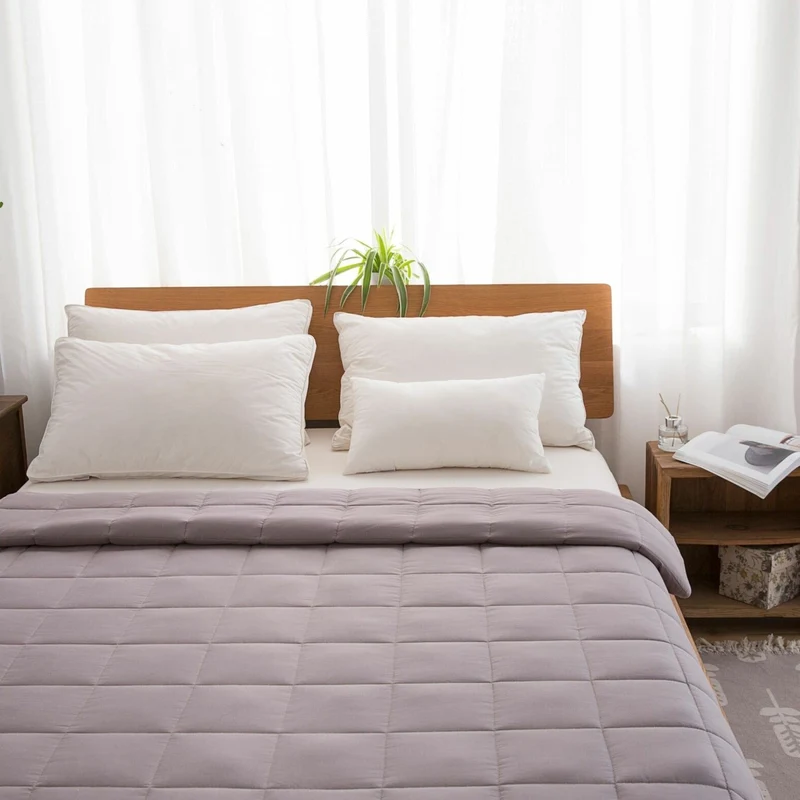 Large Soft Summer Cooling Weighted Bed Blanket Queen | Luvikno