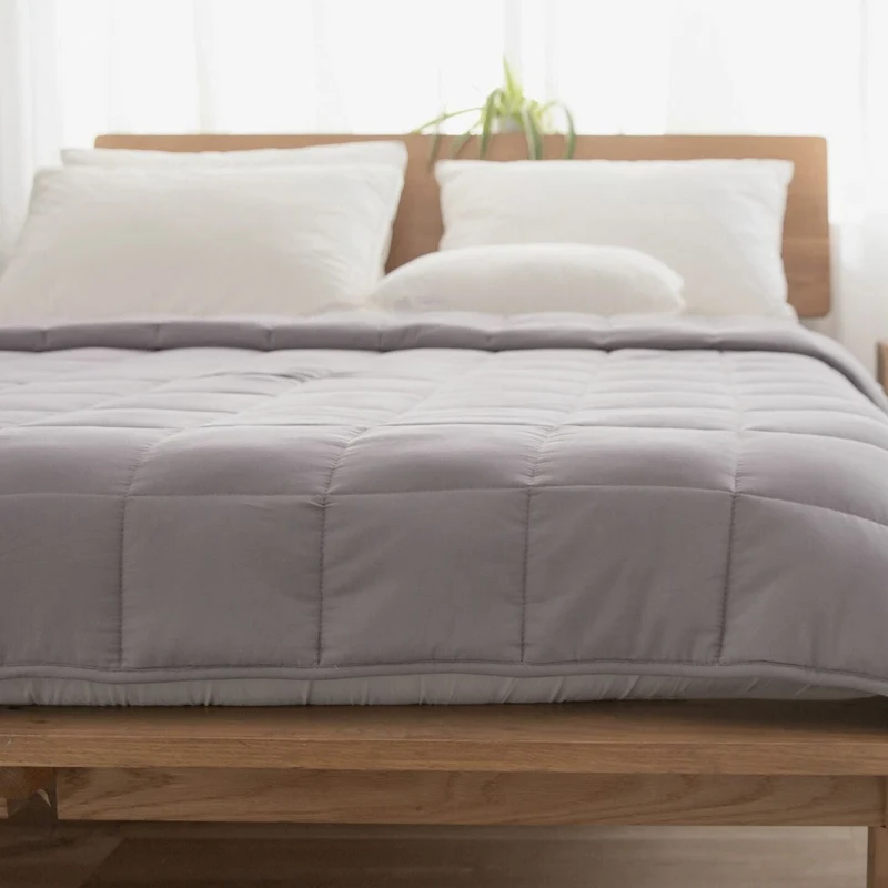 Large Soft Summer Cooling Weighted Bed Blanket Queen | Luvikno