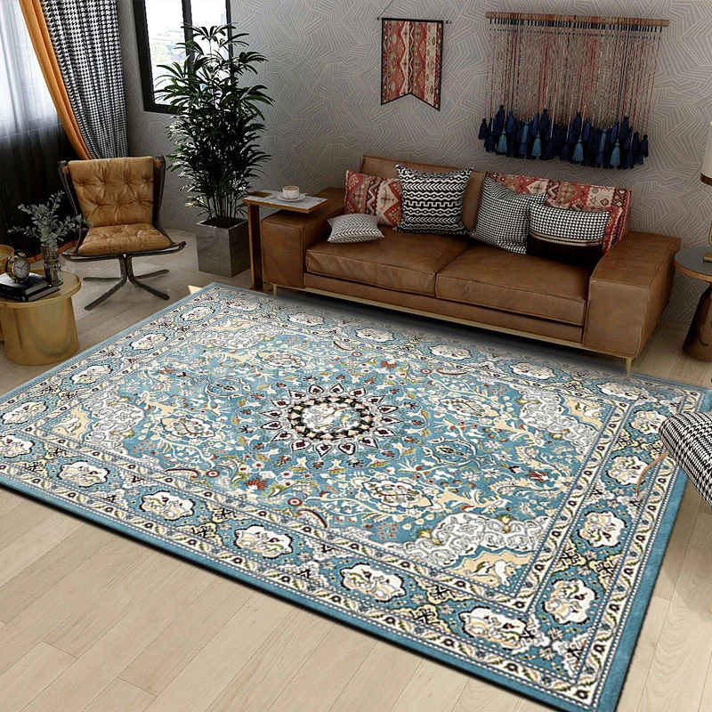 Dekorativer orientalisch inspirierter Teppich