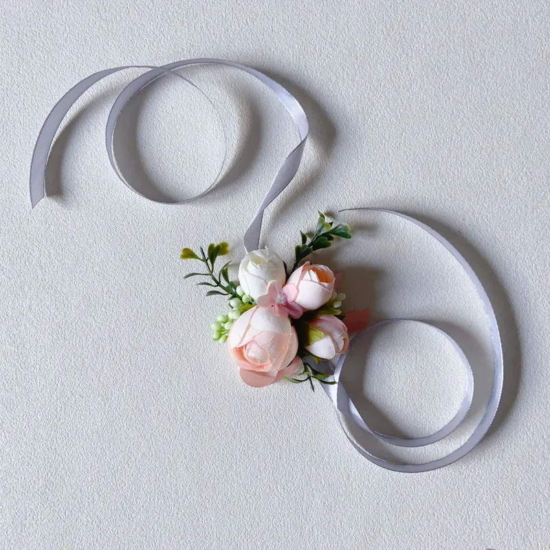 Elegant Floral Lapel Corsage