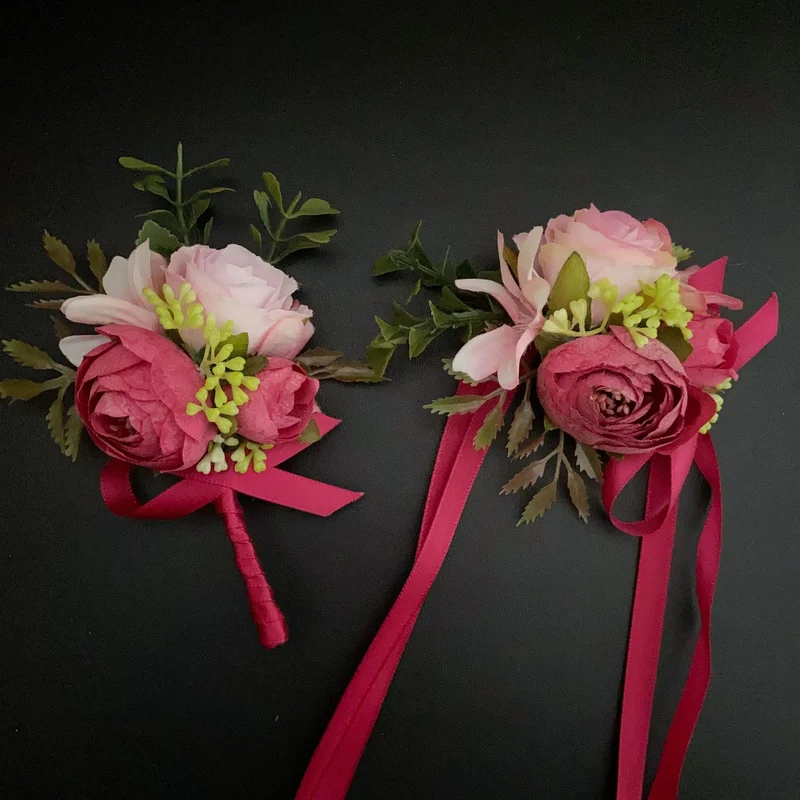 Classic Floral Corsage