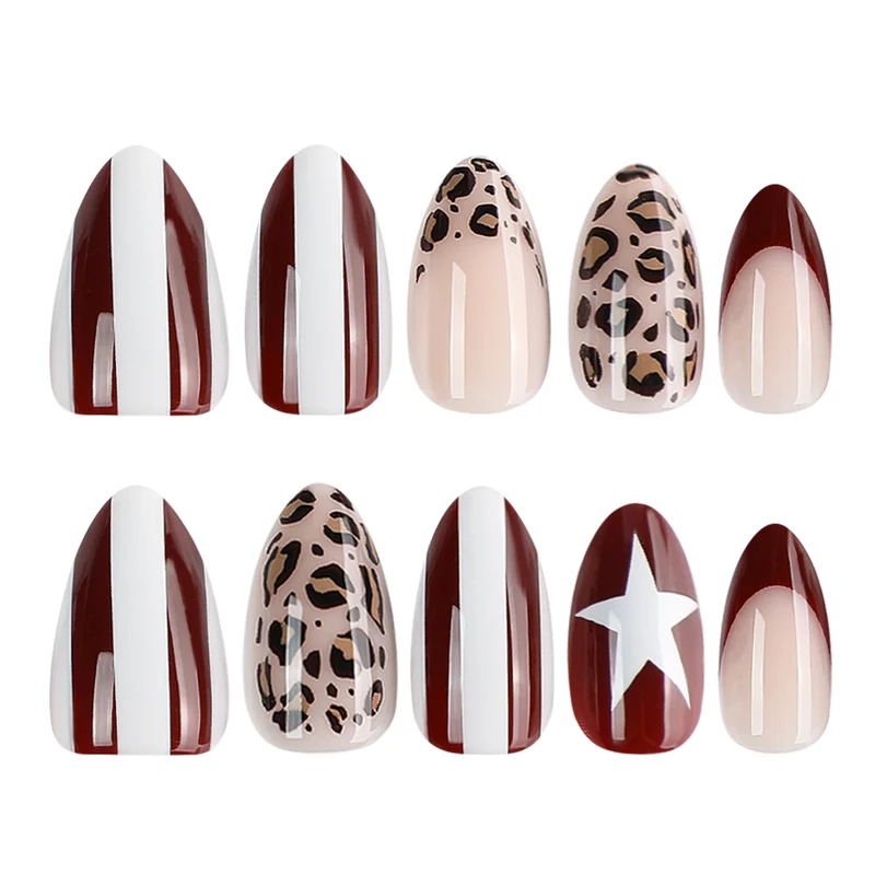 Kunstvolle Stiletto-Nägel mit Leopardenmuster und eleganter Glitzerverzierung Karnz