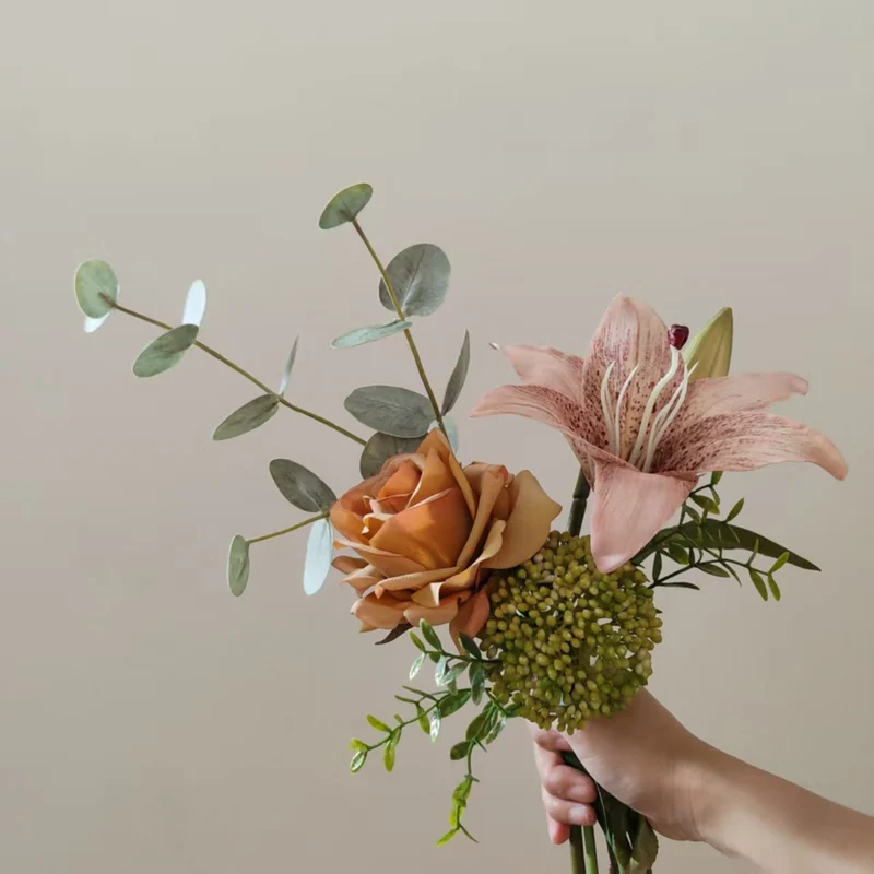 Realistic Floral Bouquet