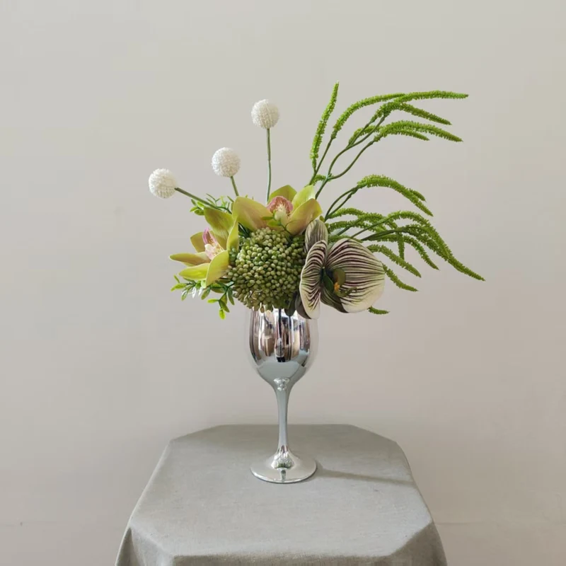 Realistic Floral Bouquet