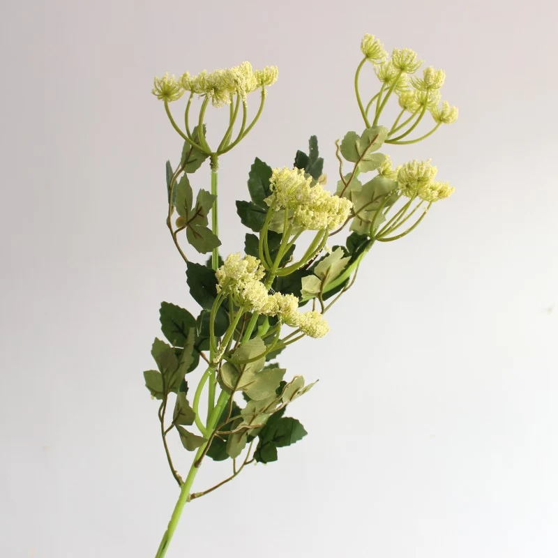 Lifelike Decorative Floral Stem Bouquet