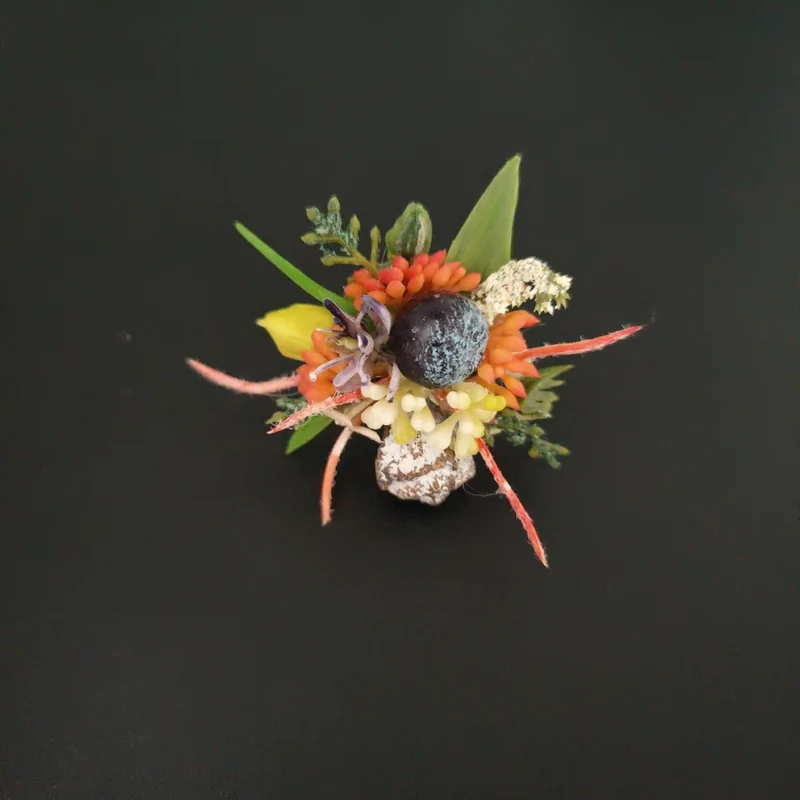 Classic Floral Brooch
