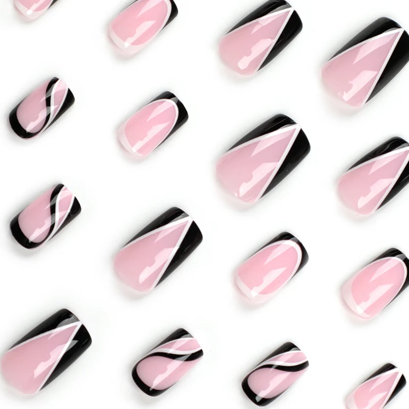 Kunstvolle Nagelverlängerungen mit modernem Design Karnz
