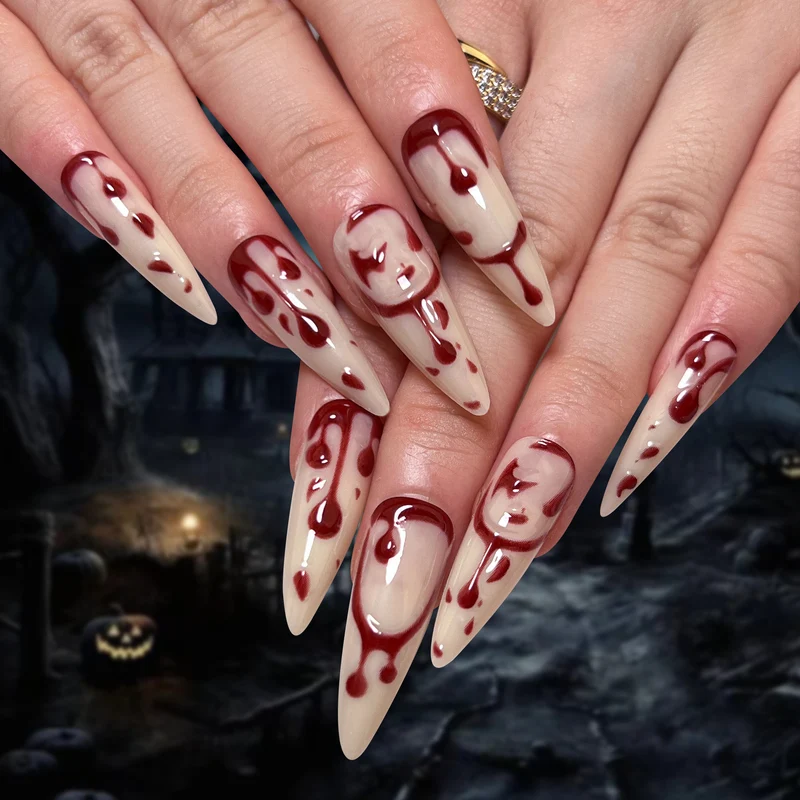 Kunstvolle Nagelverlängerungen mit kreativen Augen-Design Karnz