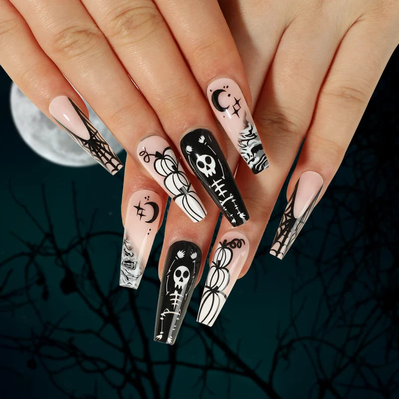Kunstvolle Nagelverlängerungen mit kreativen Augen-Design Karnz