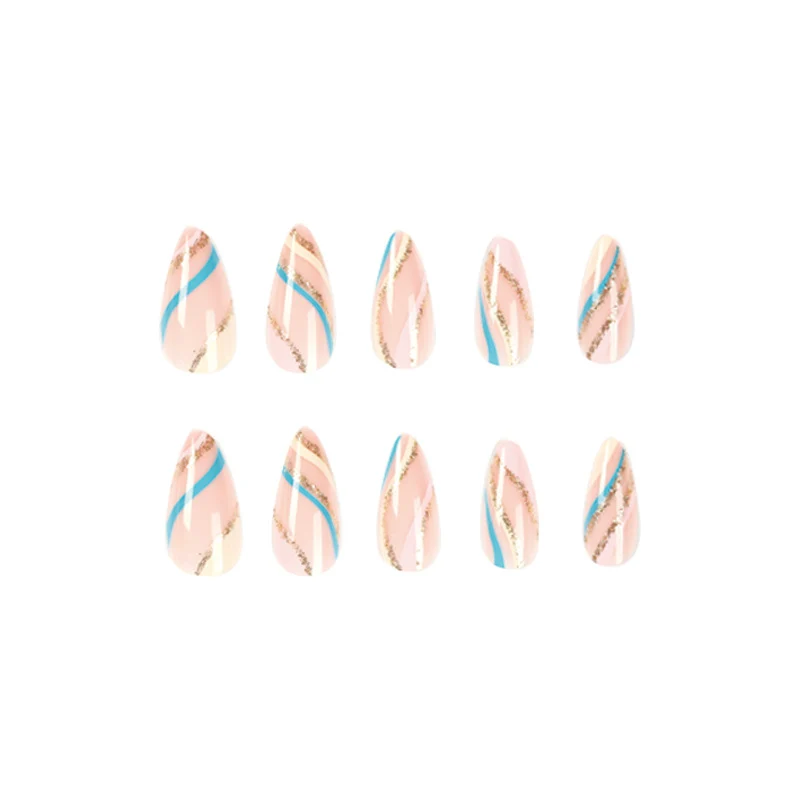 Kunstvolle Nailart mit metallic Akzenten und abstrakten Designs Karnz