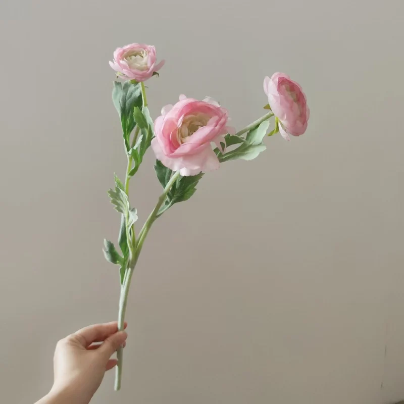 Lifelike Ranunculus Flower Stem