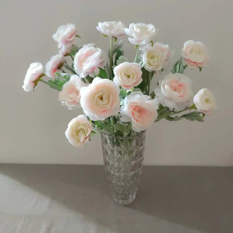 Lifelike Ranunculus Flower Stem
