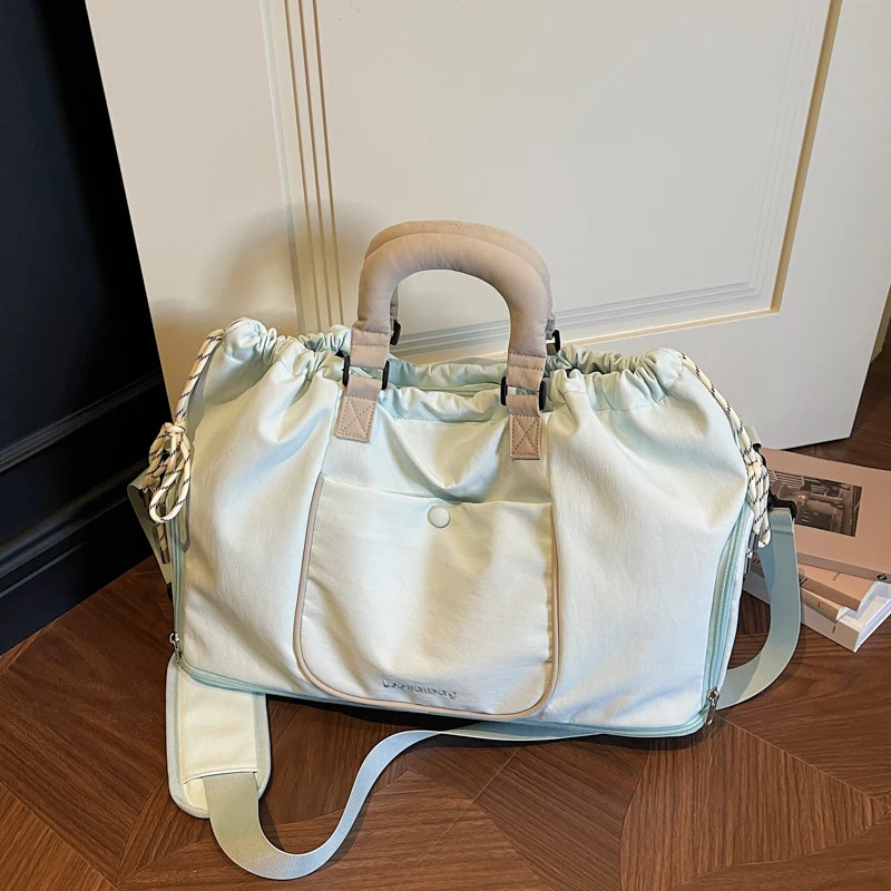 Versatile Multi-Functional Duffle Bag with Adjustable Straps Stornfield