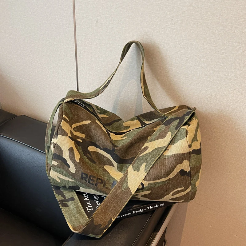 Versatile Camo Print Duffle Bag Stornfield