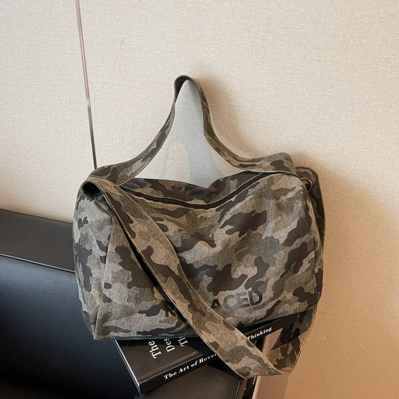 Versatile Camo Print Duffle Bag Stornfield