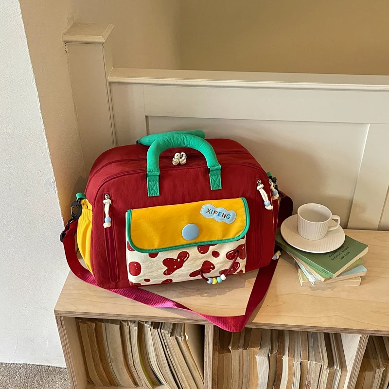 Trendy Multi-Pocket Utility Duffle Bag Stornfield